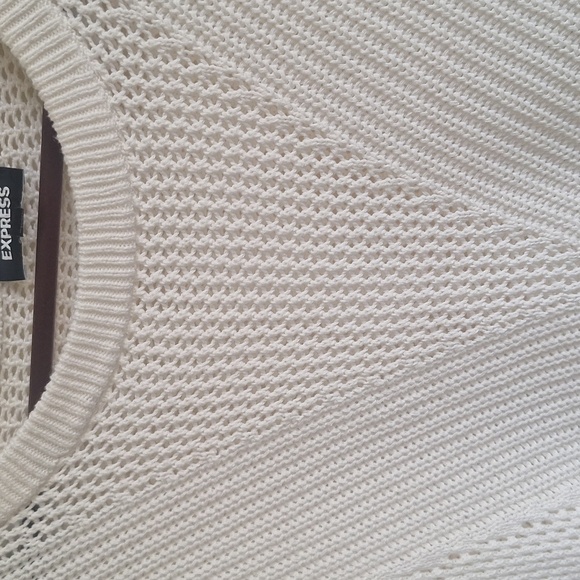 Express Minimalist Oversized RelaxedFit White Crew Neck Cotton Knit Sweater Sz S - Picture 8 of 8